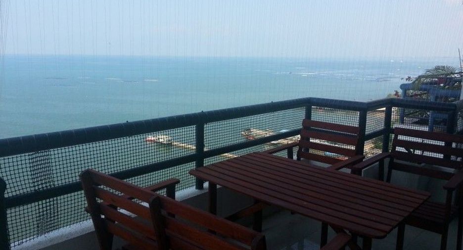 For sale and for rent 2 bedrooms condo in Si Racha, Chonburi