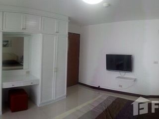 For sale そして for rent 2 ベッドルーム condo in Si Racha, Chonburi
