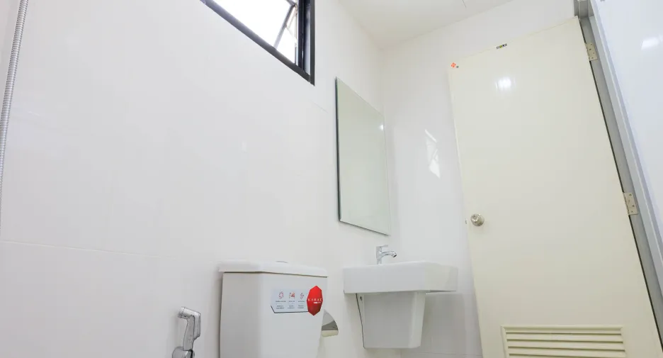Reihenhaus zum Kauf und zur Miete mit 3 Zimmer in Khlong Luang, Pathum Thani