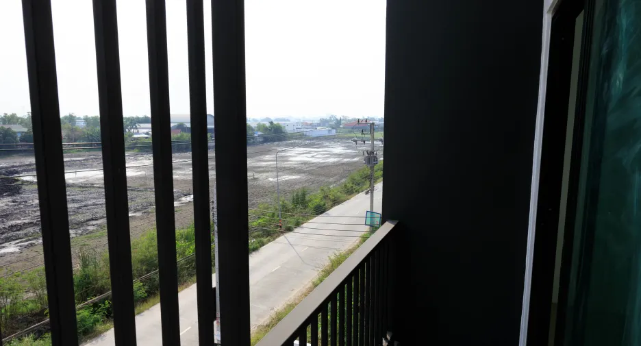 Reihenhaus zum Kauf und zur Miete mit 3 Zimmer in Khlong Luang, Pathum Thani