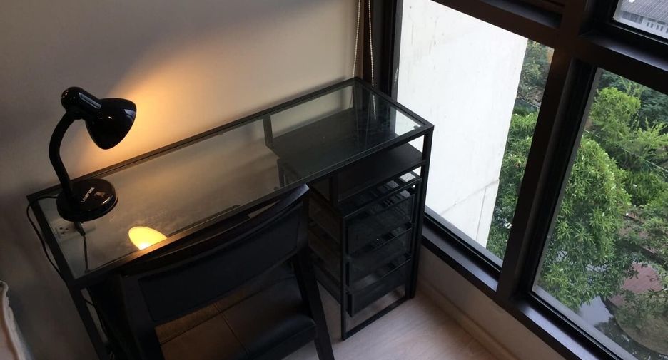 Wohnung zum Kauf und zur Miete mit 1 Zimmer in Khlong Toei, Bangkok