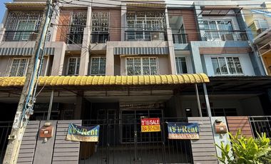 For sale 3 bedrooms townhouse in Chom Thong, Bangkok