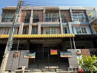 Reihenhaus zum Kauf mit 3 Zimmer in Chom Thong, Bangkok