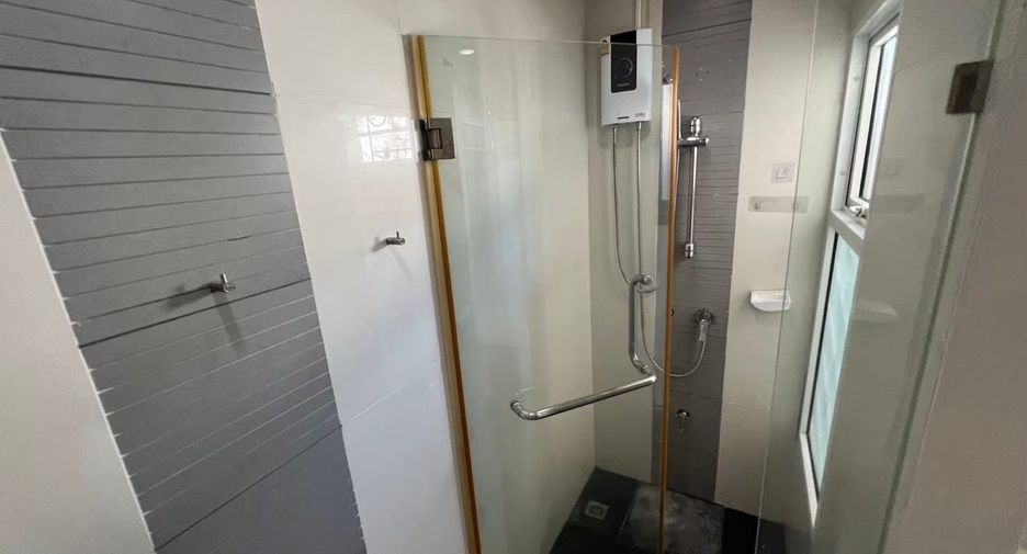 ขาย 3 ห้องนอน ทาวน์เฮ้าส์ ใน จอมทอง, กรุงเทพฯ