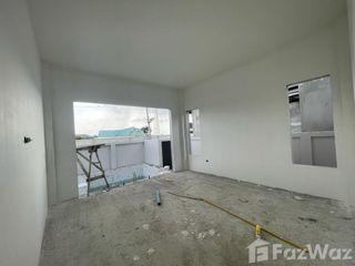 出售 3 卧室 独立屋 在 Bang Lamung, Chon Buri