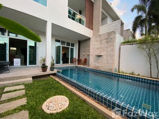 For sale and for rent 3 bedrooms townhouse in Mueang Phuket, Phuket