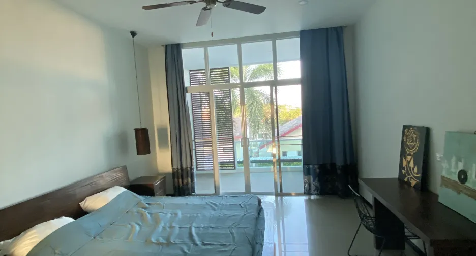 For sale and for rent 3 bedrooms townhouse in Mueang Phuket, Phuket