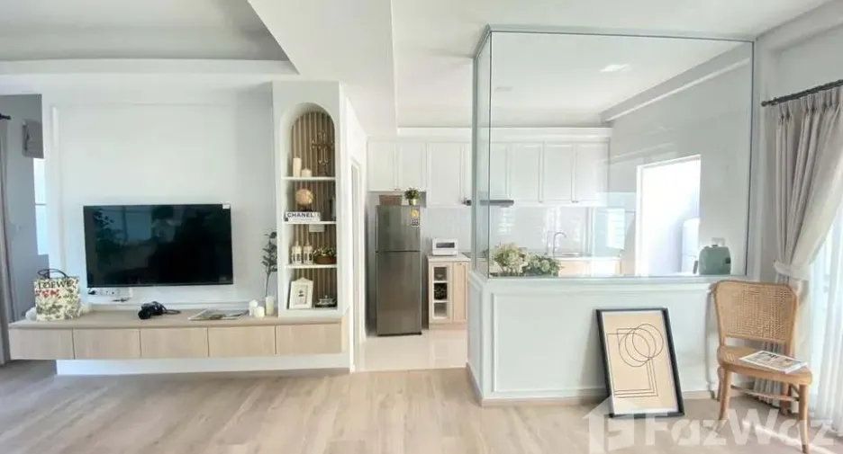 For sale and for rent 3 bedrooms townhouse in Prawet, Bangkok