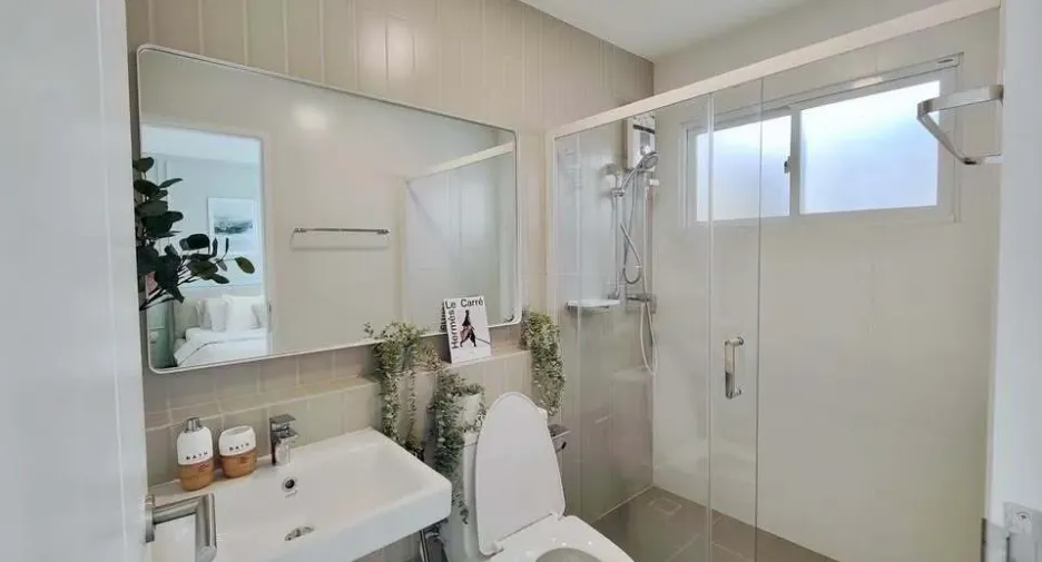 For sale and for rent 3 bedrooms townhouse in Prawet, Bangkok