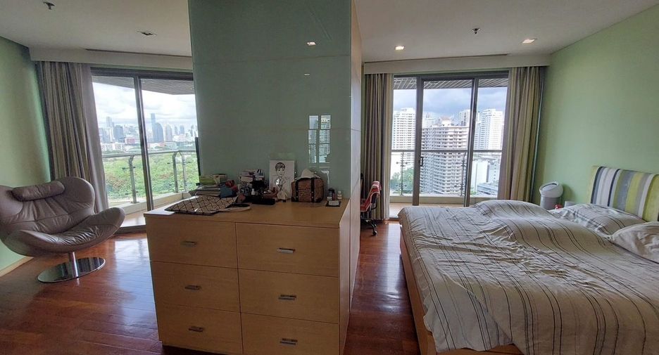 ขาย 2 ห้องนอน คอนโด ใน คลองเตย, กรุงเทพฯ