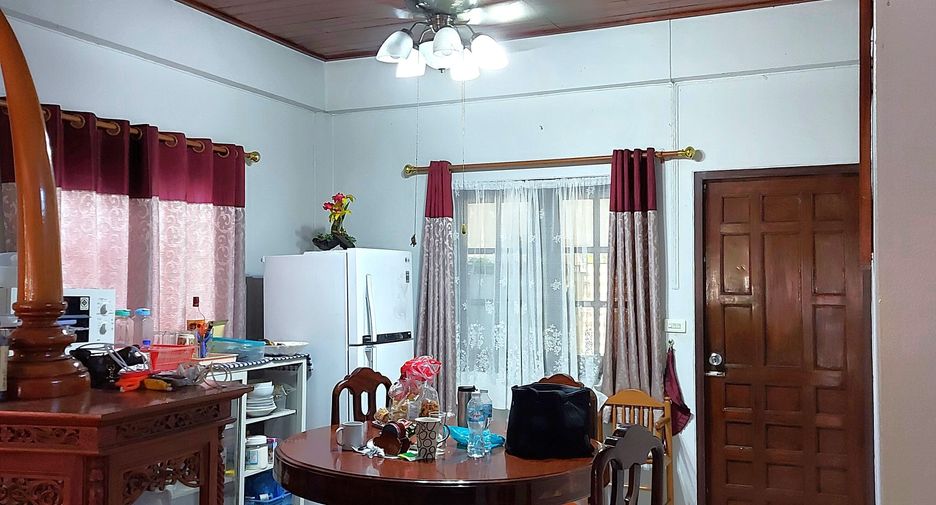 For sale 4 bedrooms house in Si Samrong, Sukhothai