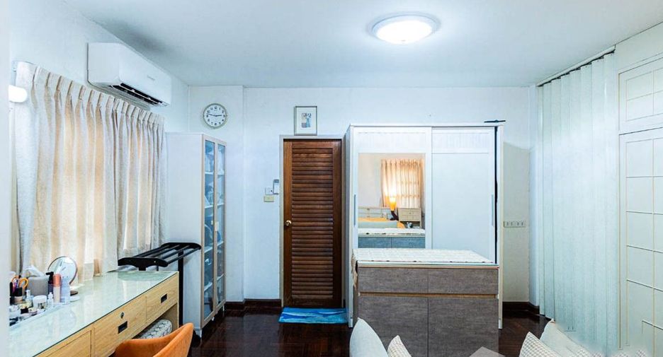 Продажа 4 спальни дом в Суан Луанг, Бангкок