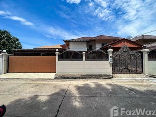 Casa en venta de 4 habitaciones en Suan Luang, Bangkok