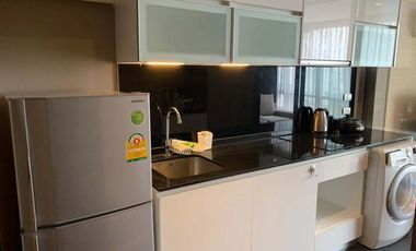Продажа 1 кровать кондо в Сатхон, Бангкок