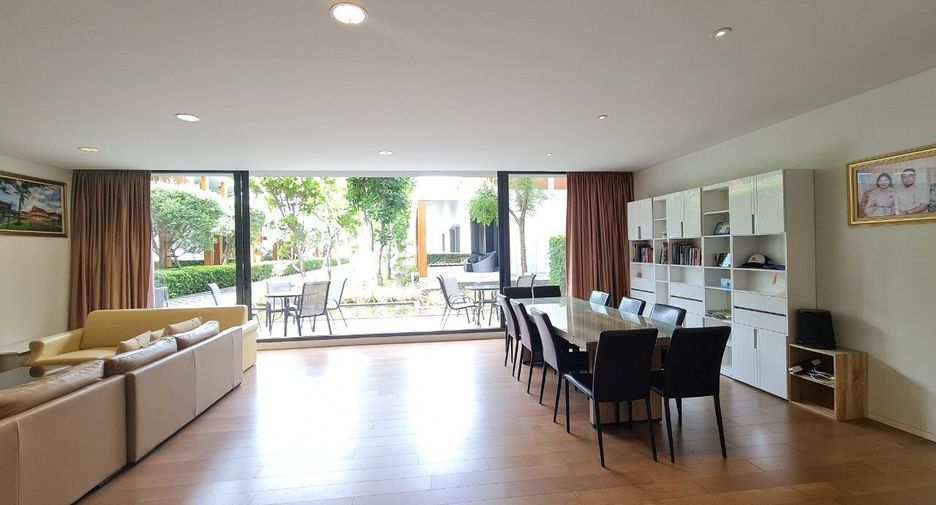 For sale 3 bedrooms condo in Hua Hin, Prachuap Khiri Khan