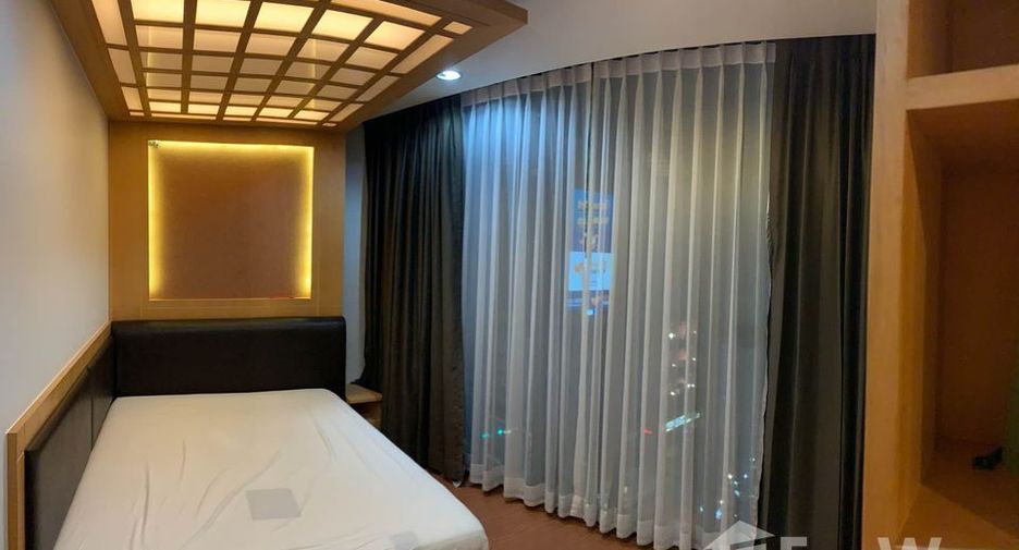 Condo en venta y en alquiler de 1 habitaciones en Watthana, Bangkok
