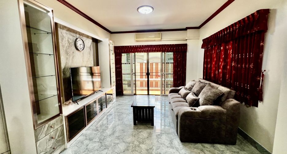À louer 2 chambres maison à Bang Lamung, Chonburi