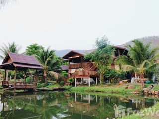 For sale 5 bedrooms house in Chiang Dao, Chiang Mai