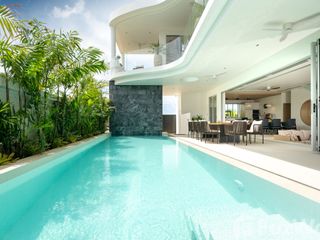 For sale 5 bedrooms villa in Mueang Phuket, Phuket