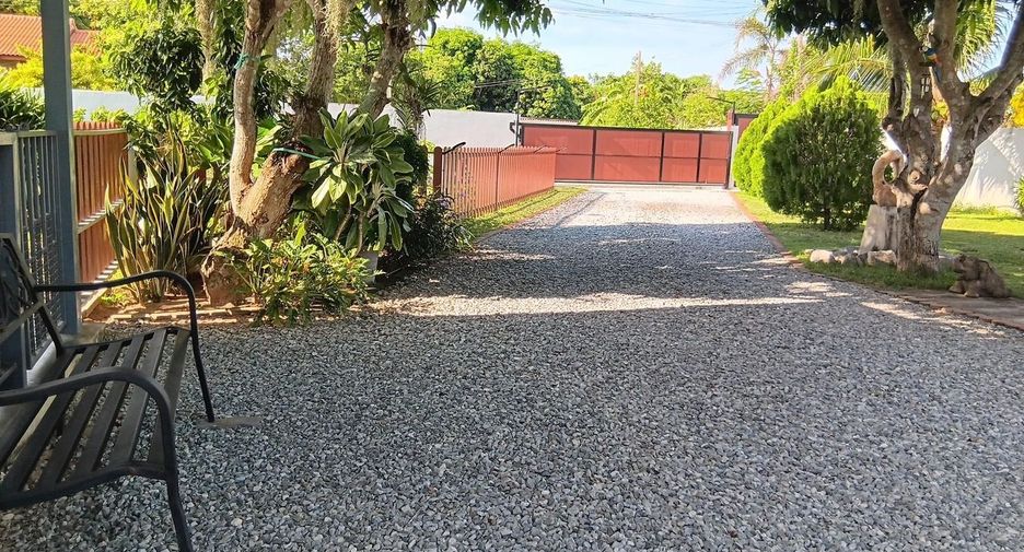 Casa en venta de 3 habitaciones en Bang Lamung, Chonburi