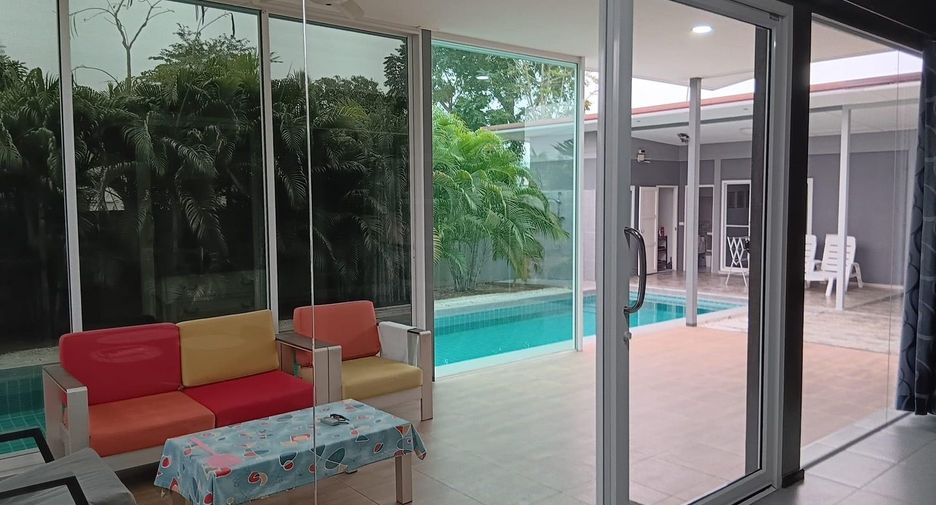 Casa en venta de 3 habitaciones en Bang Lamung, Chonburi