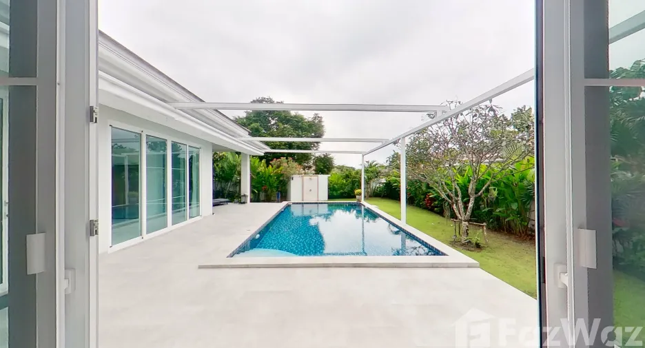 For sale 3 bedrooms villa in Hua Hin, Prachuap Khiri Khan
