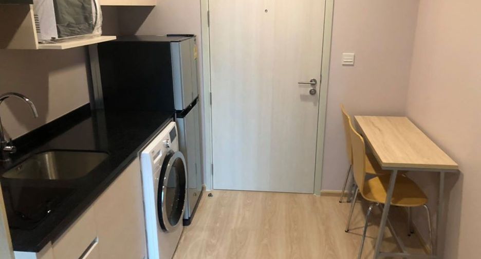 Condo en alquiler y en venta de 1 habitaciones en Huai Khwang, Bangkok