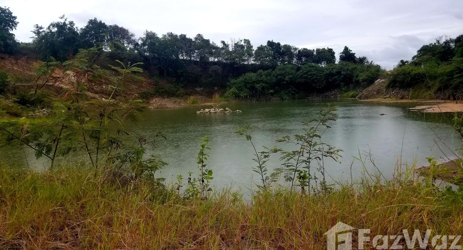 Grundstück zum Kauf in Pran Buri, Prachuap Khiri Khan