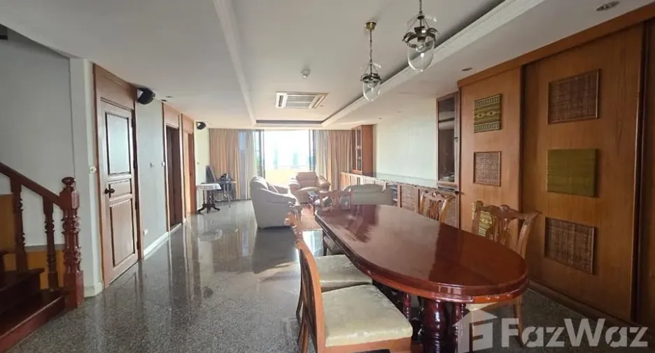For sale 2 bedrooms condo in Watthana, Bangkok