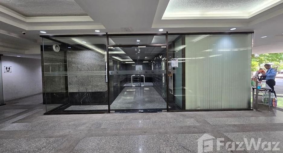 For sale 2 bedrooms condo in Watthana, Bangkok