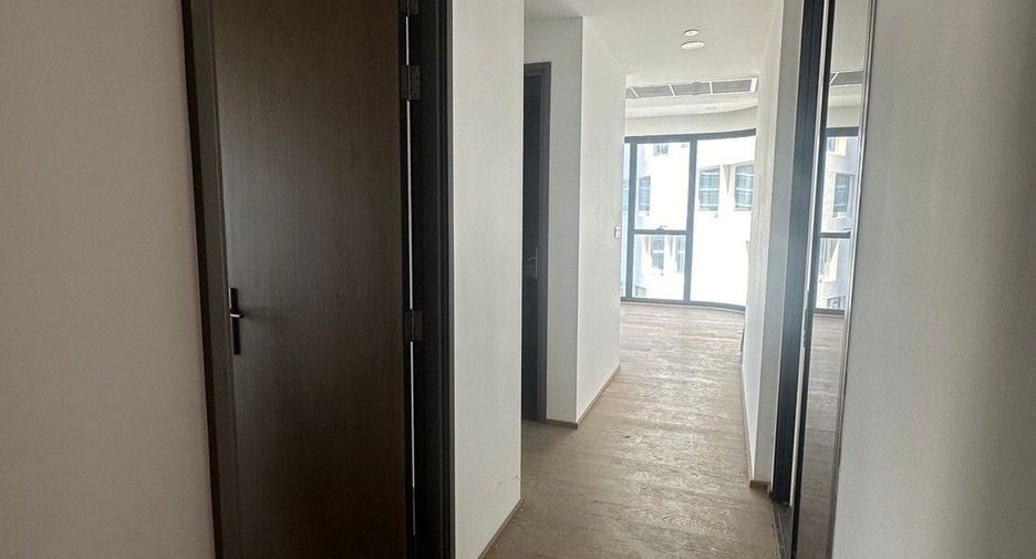 For sale 2 bedrooms condo in Bang Rak, Bangkok