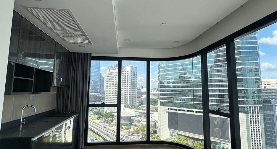 For sale 2 bedrooms condo in Bang Rak, Bangkok
