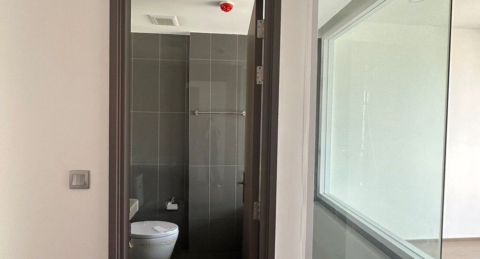 For sale 2 bedrooms condo in Bang Rak, Bangkok