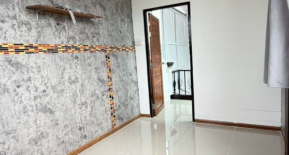 For sale 3 bedrooms townhouse in Mueang Phuket, Phuket