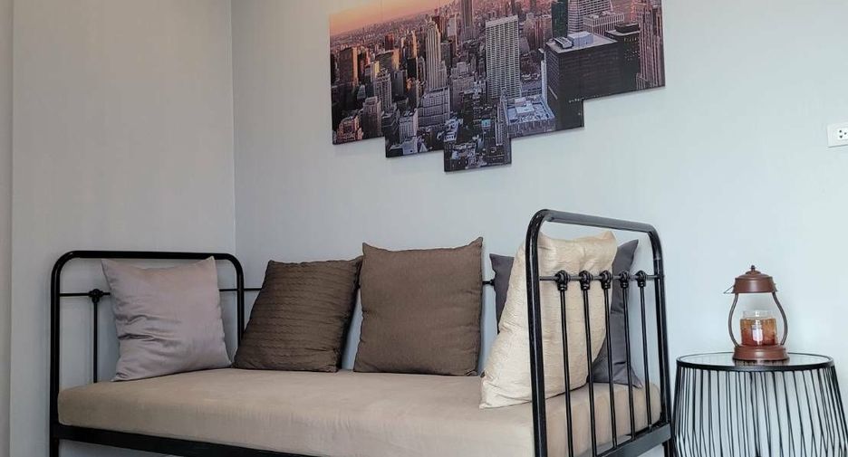 For sale 5 ベッドルーム villa in Bang Lamung, Chonburi