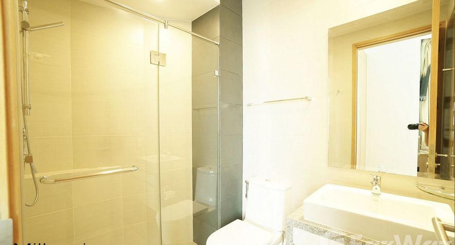 Wohnung zum Kauf und zur Miete mit 2 Zimmer in Khlong Toei, Bangkok