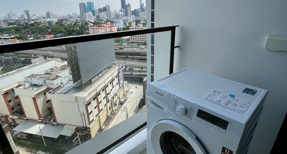 出租 和 出售 1 卧室 公寓 在 Huai Khwang, 曼谷