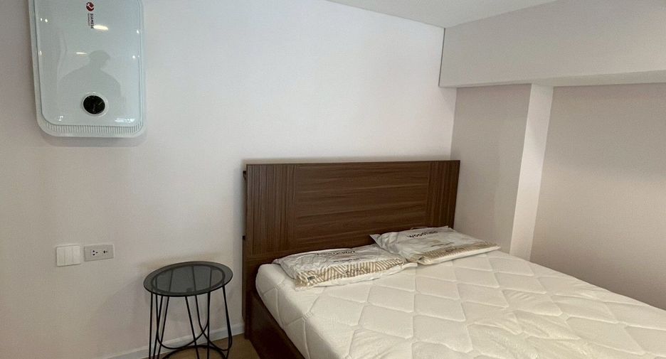 For sale and for rent 1 bed condo in Huai Khwang, Bangkok