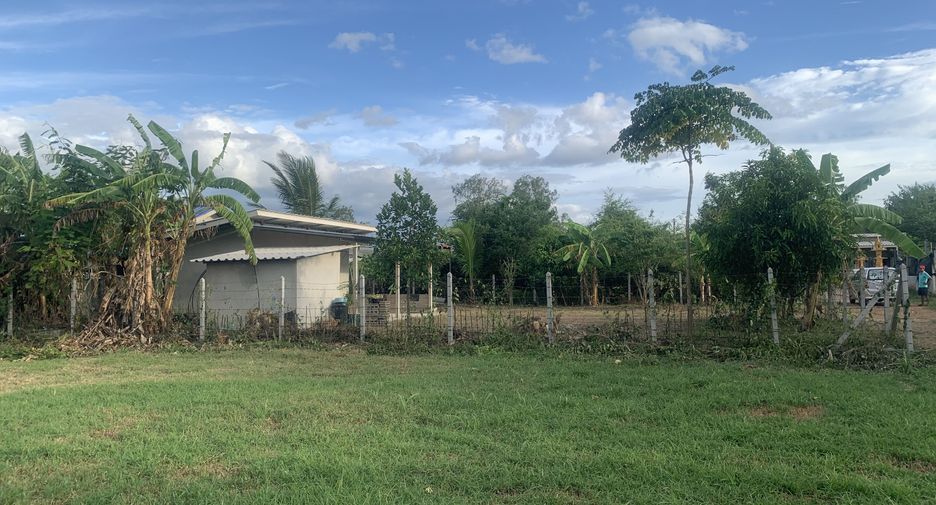 出售 公寓 独立屋 在 Mueang Ratchaburi, Ratchaburi
