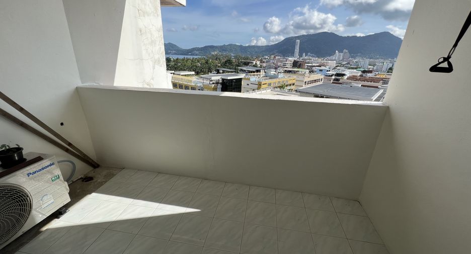 For sale 2 bedrooms condo in Kathu, Phuket