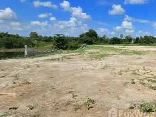 À vendre terrain à Hua Hin, Prachuap Khiri Khan