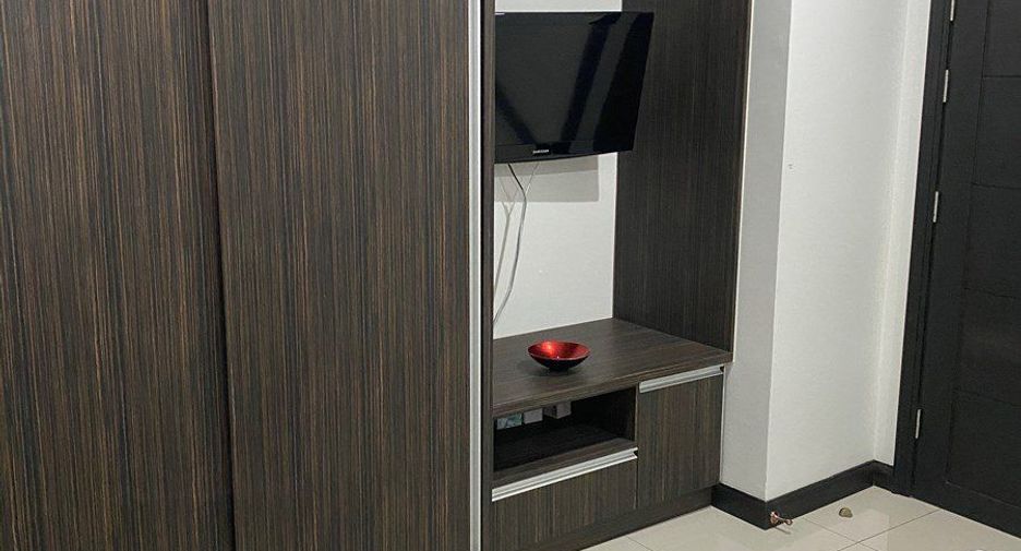 For rent 2 bedrooms condo in Bang Lamung, Chonburi