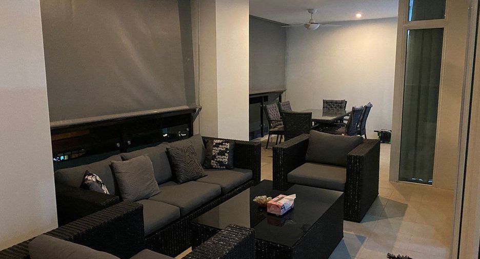 For rent 2 bedrooms condo in Bang Lamung, Chonburi
