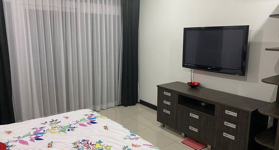 For rent 2 bedrooms condo in Bang Lamung, Chonburi