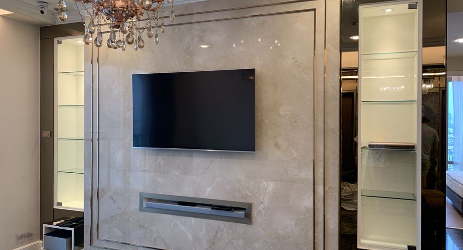 For sale and for rent 2 bedrooms condo in Yan Nawa, Bangkok