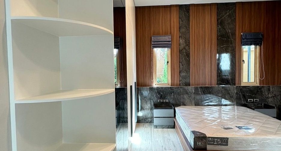 For sale 4 bedrooms house in Bang Lamung, Chonburi