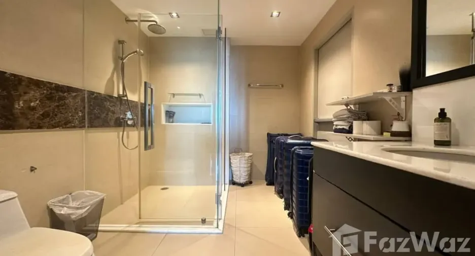 ขาย 3 ห้องนอน คอนโด ใน คลองเตย, กรุงเทพฯ