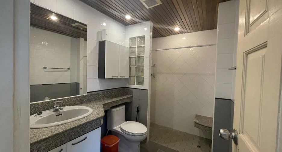 Casa en alquiler de 3 habitaciones en Kathu, Phuket