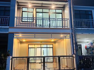 Reihenhaus zum Kauf mit 3 Zimmer in Hat Yai, Songkhla