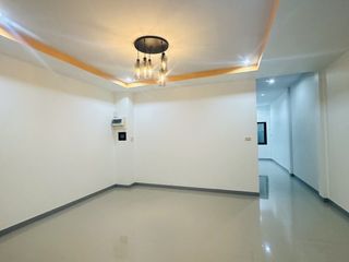 Reihenhaus zum Kauf mit 3 Zimmer in Hat Yai, Songkhla